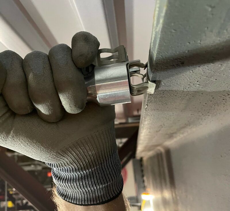 Rack-A-Tiers 54100 Magnetic Clip Whacker Beam Clamp Installation Tool