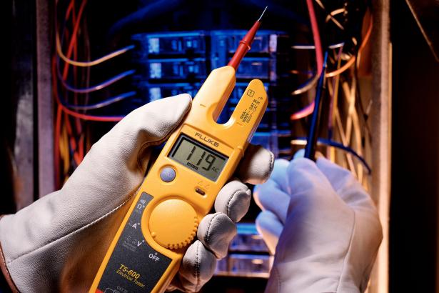 Fluke T5-600 Multi-Function Electrical Tester: Voltage, Continuity, Current, 600V AC/DC